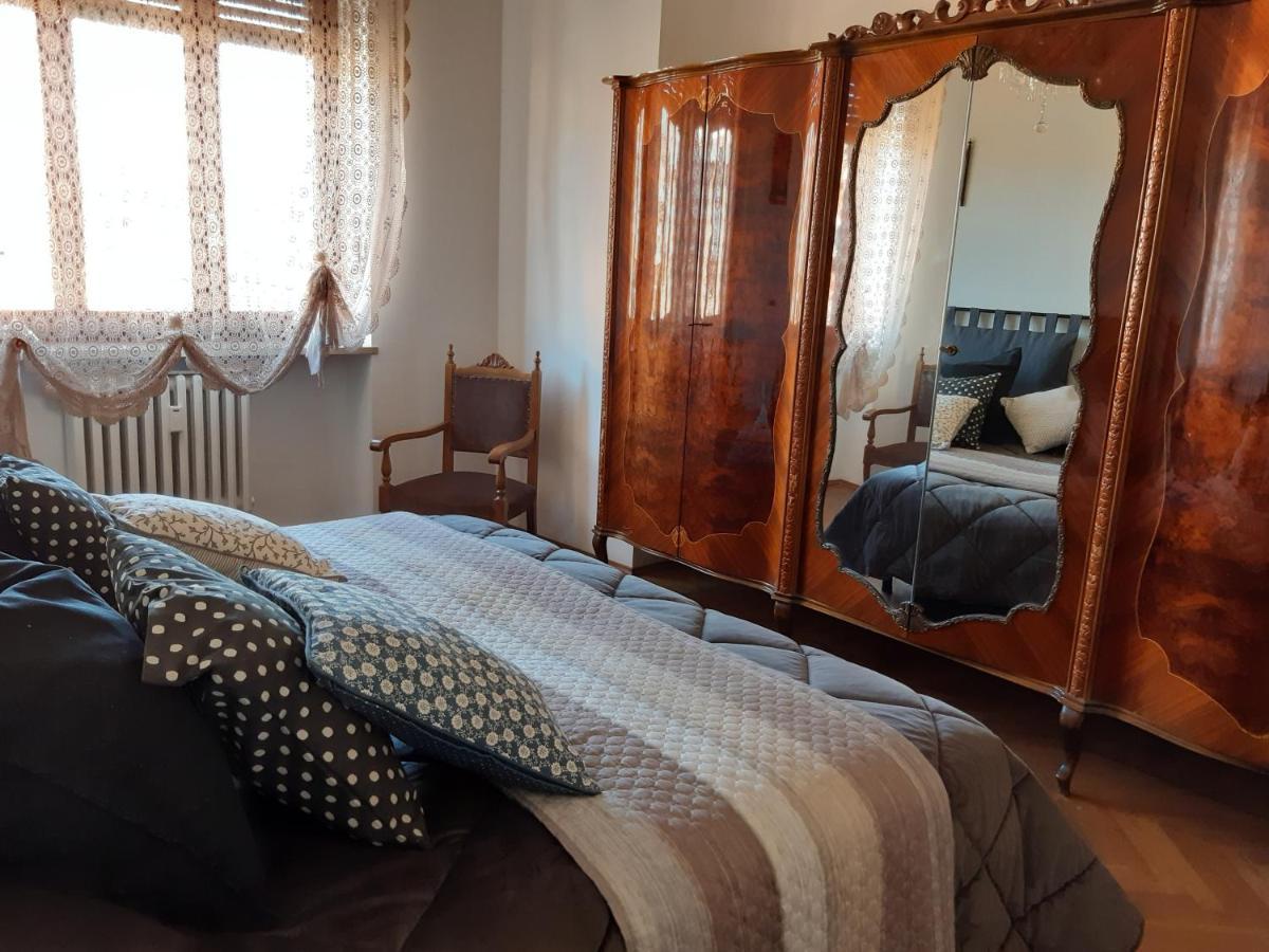 Giaveno, Apartment "Margherite" A Pochi Passi Dal Centro, Wifi Buitenkant foto