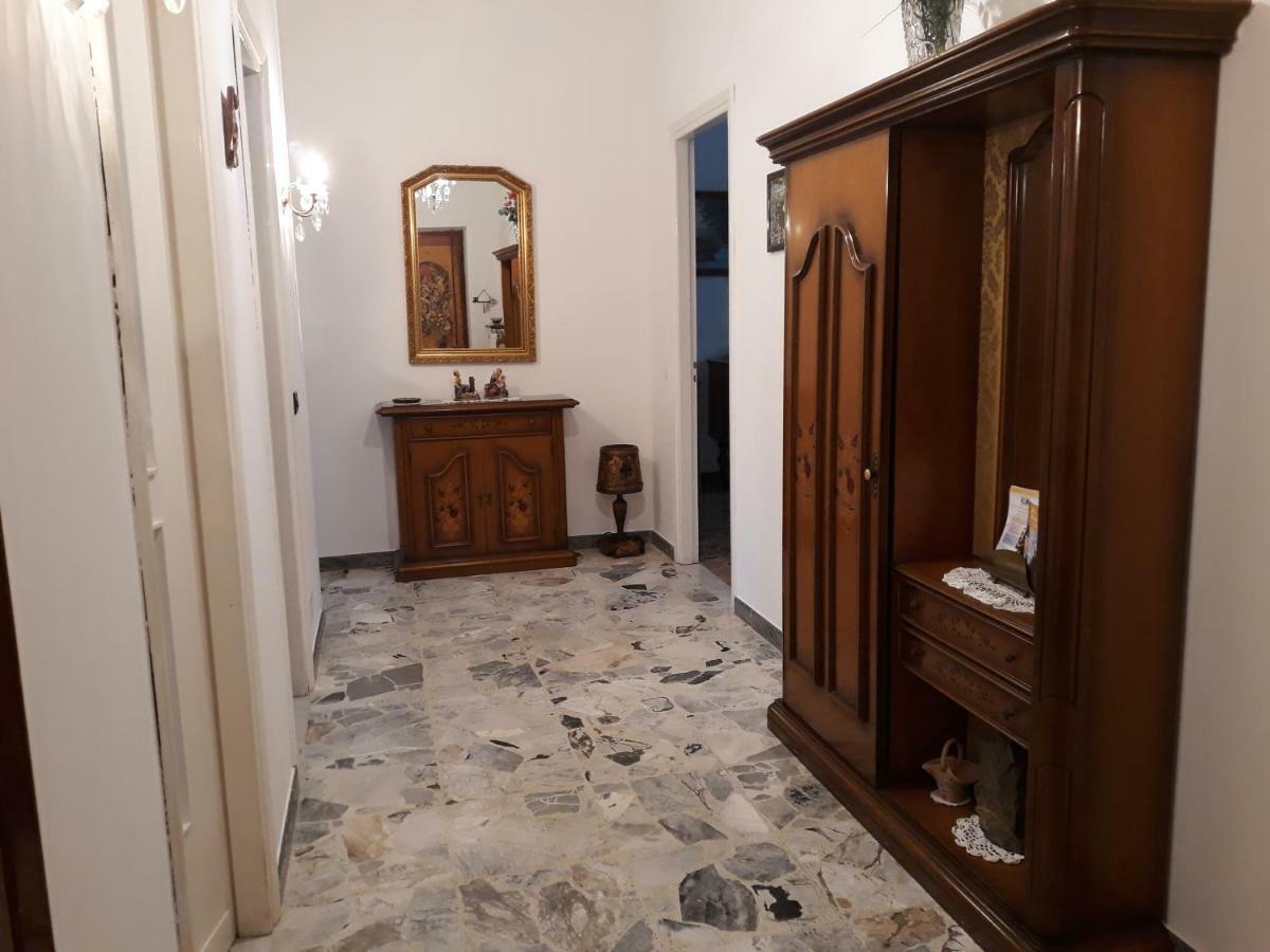 Giaveno, Apartment "Margherite" A Pochi Passi Dal Centro, Wifi Buitenkant foto